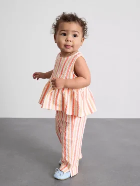 0-36 meses | Conjunto de top con peplum a rayas y pantalones