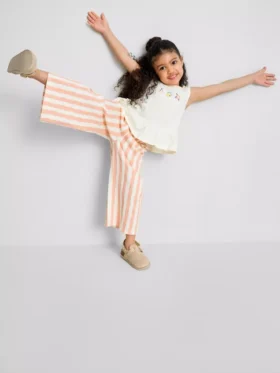 1,5-8 años | Conjunto de top con peplum bordado y pantalones