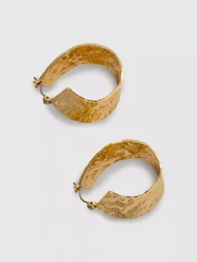 Aros ovalados con textura de Paula Echevarría