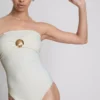 Bañador bandeau con adornos de conchas