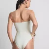 Bañador bandeau con adornos de conchas