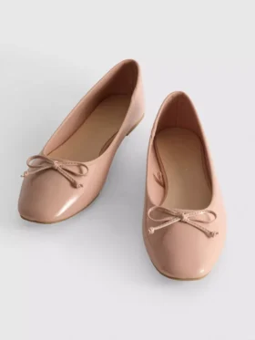 Bailarinas con lazo de imitación de piel en forma de bota