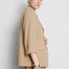 Blazer con solapas en V y textura