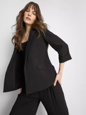 Blazer con solapas en V y textura