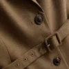 Blazer de manga corta con detalle de cinturón