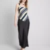 Blusa a rayas con bajo en punta