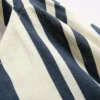Blusa a rayas con bajo en punta