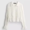 Blusa con bajo fruncido y peplum