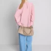 Blusa con mangas abullonadas texturizadas