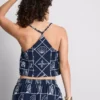 Blusa de algodón con cuello halter y calado