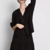 Blusa de manga 3/4 con cuello en V