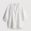 Blusa de manga 3/4 con cuello en V