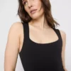 Body sin costuras con cuello cuadrado