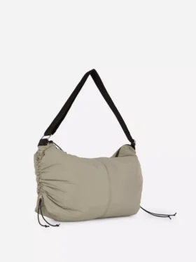 Bolso bandolera con detalle de cordón