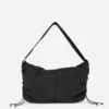 Bolso bandolera con detalle de cordón