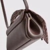 Bolso bandolera con detalle de pañuelo
