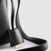 Bolso bandolera con doble refuerzo