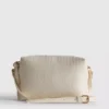 Bolso bandolera con efecto tejido