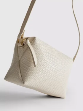 Bolso bandolera con efecto tejido