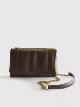 Bolso bandolera con solapa