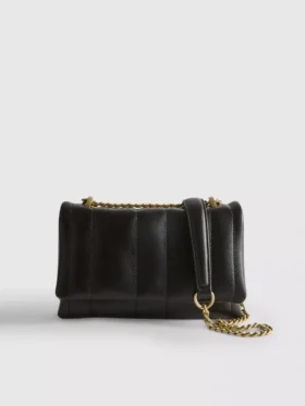 Bolso bandolera con solapa
