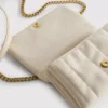 Bolso bandolera con solapa