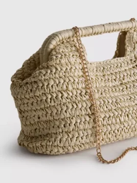Bolso bandolera trenzado de Paula Echevarría