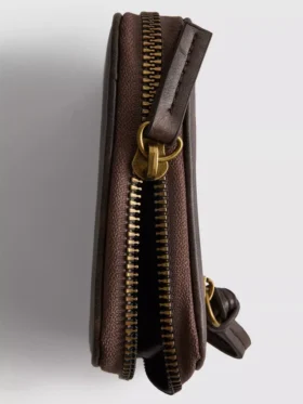 Bolso con cremallera de efecto desgastado