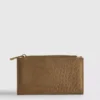 Bolso con efecto cocodrilo