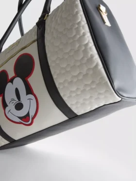 Bolso de fin de semana con relieve de Mickey y sus amigos de Disney