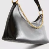 Bolso de hombro con cadena