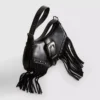 Bolso de hombro con hebilla y flecos