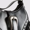 Bolso de hombro con hebilla y flecos