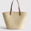 Bolso de paja tipo cubo
