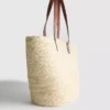 Bolso de paja tipo cubo