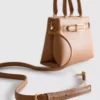 Bolso mini con detalle de hebilla