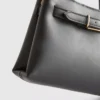 Bolso mini con detalle de hebilla