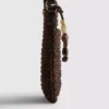 Bolso para móvil tejido con abalorios