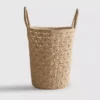 Bolso tipo cubo de ganchillo de Paula Echevarría