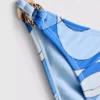 Braguita de bikini con diseño abstracto de remolinos