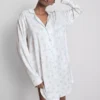Camisa de dormir holgada de estilo «boyfriend» con estampado