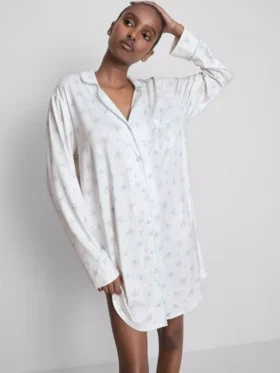 Camisa de dormir holgada de estilo «boyfriend» con estampado