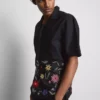 Camisa de manga corta bordada