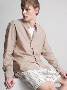 Camisa de mezcla de lino con cuello «grandad»