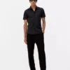 Camisa de pantalón corto de corte entallado