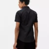 Camisa de pantalón corto de corte entallado