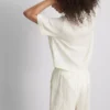 Camisa de playa de algodón bordada con abalorios de Paula Echevarría