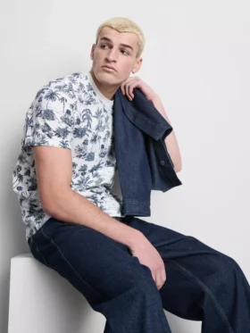 Camisa estampada de manga corta