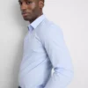 Camisa formal de corte entallado