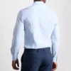Camisa formal de corte entallado